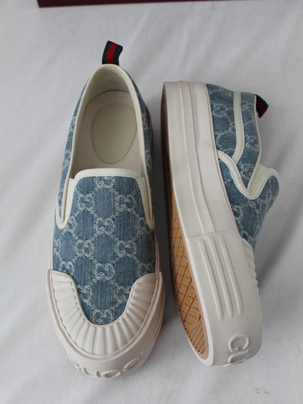 NWB Gucci GG Supreme Blue Loafers Slip On Sneakers Flats Loafer Tennis 836059 40